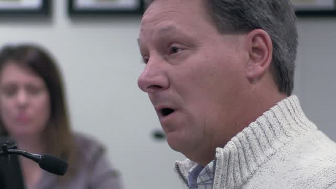 From the archive CUSD board votes against dress code policy change