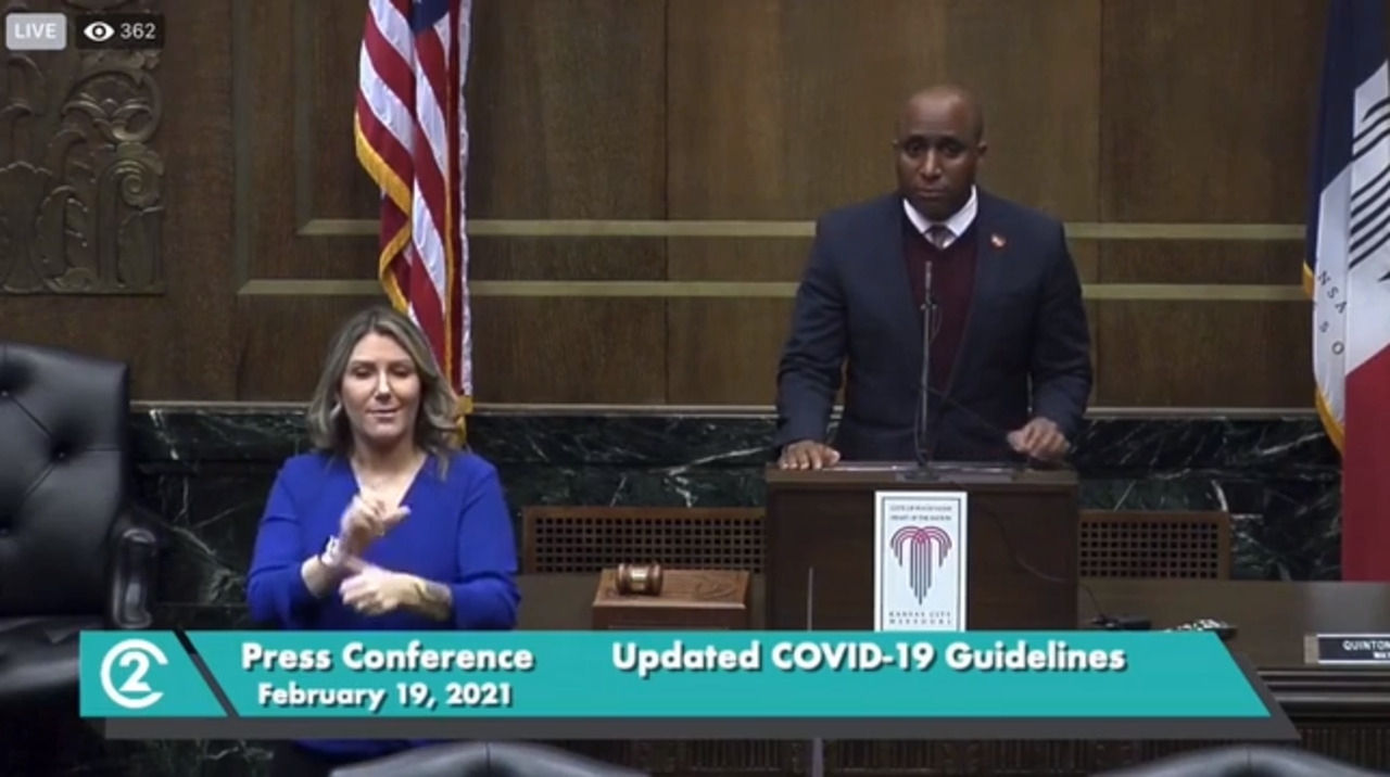 Kansas City to ease COVID rules on bars, restaurants and gatherings