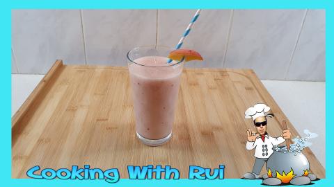 Raspberry Jelly Smoothie