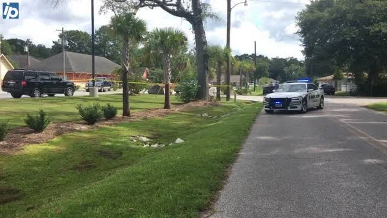 Hardeeville S.C. Shooting Injures One; Shooter Remains At Large | The State