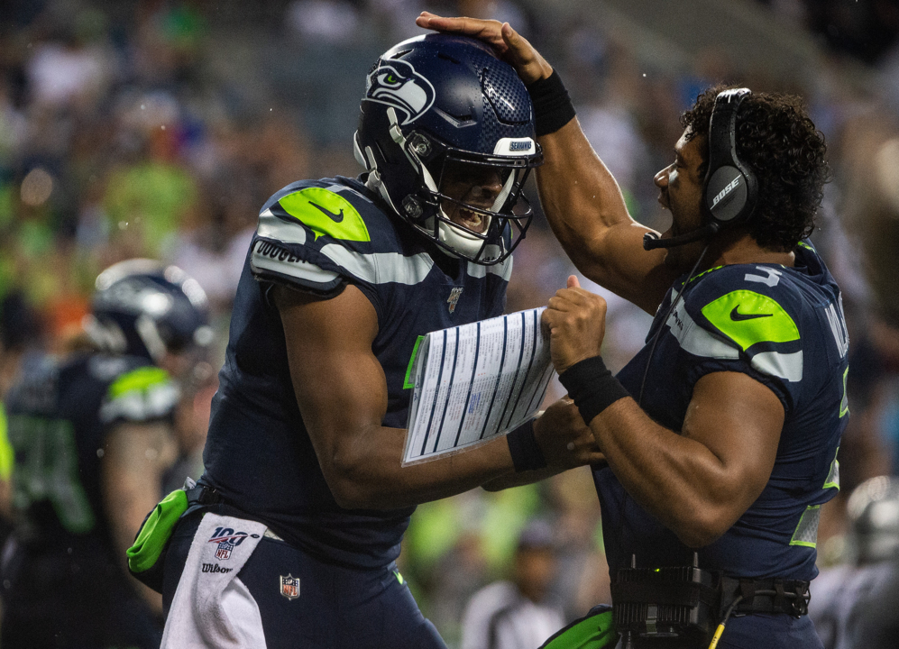 Geno Smith vs. Russell Wilson: 6 reasons why Seahawks offense is better in  2022 compared to 2021 - NewsBreak