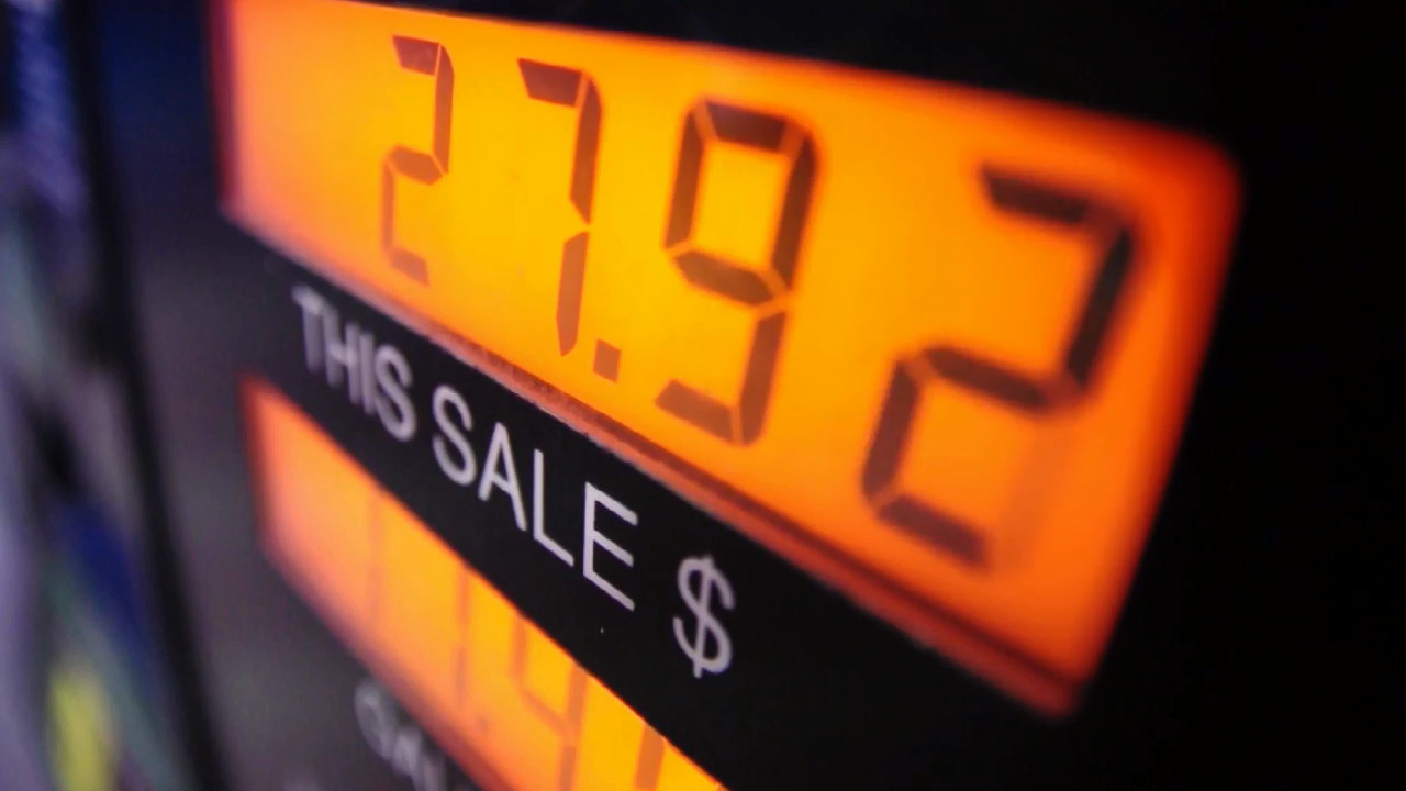 GasBuddy finds Tuesday cheapest day for gas in Washington Bellingham