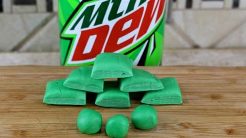 Mountain Dew Bubble Gum _ How to Make Homemade Bubble Gum...