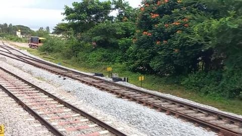 Train Entering Hassan Junction | Karnataka 