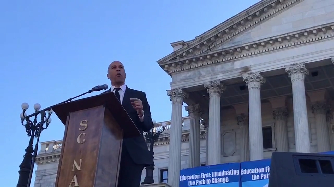 Cory Booker Speaks At Mlk Jr Day Event In Columbia Sc The State 