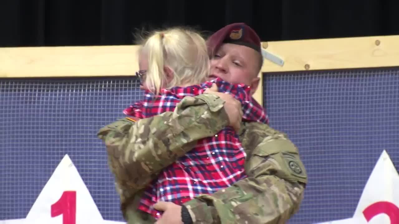 Soldier return surprises kindergarten student in Osceola Mills Centre