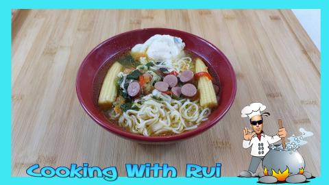 Noodles Soup With Poached Eggs