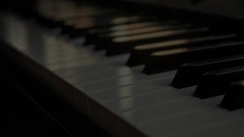 reflections - beautiful slow jazz piano for cinema 