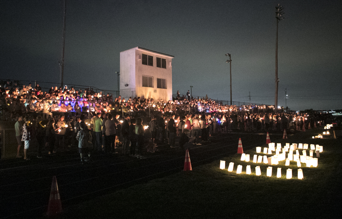 Candlelight vigil honors Illinois State trooper Hopkins Belleville NewsDemocrat