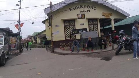 Passing By Kurseong Rail Station | West Bengal