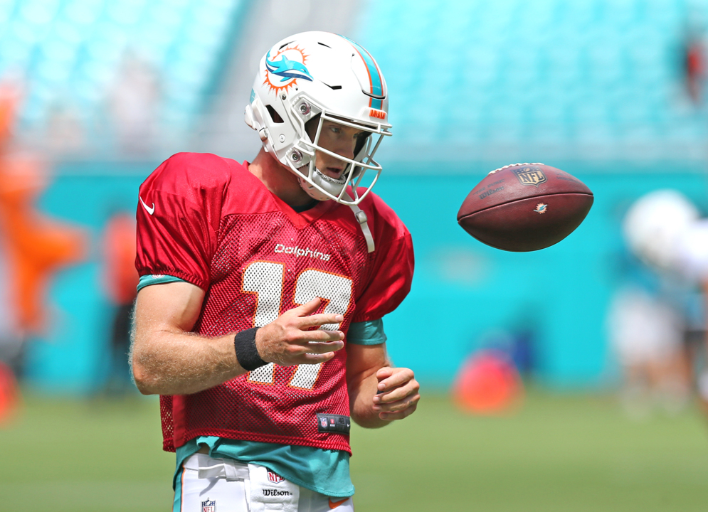 Miami Dolphins' first official depth chart lists Frank Gore as possible  starter – Sun Sentinel