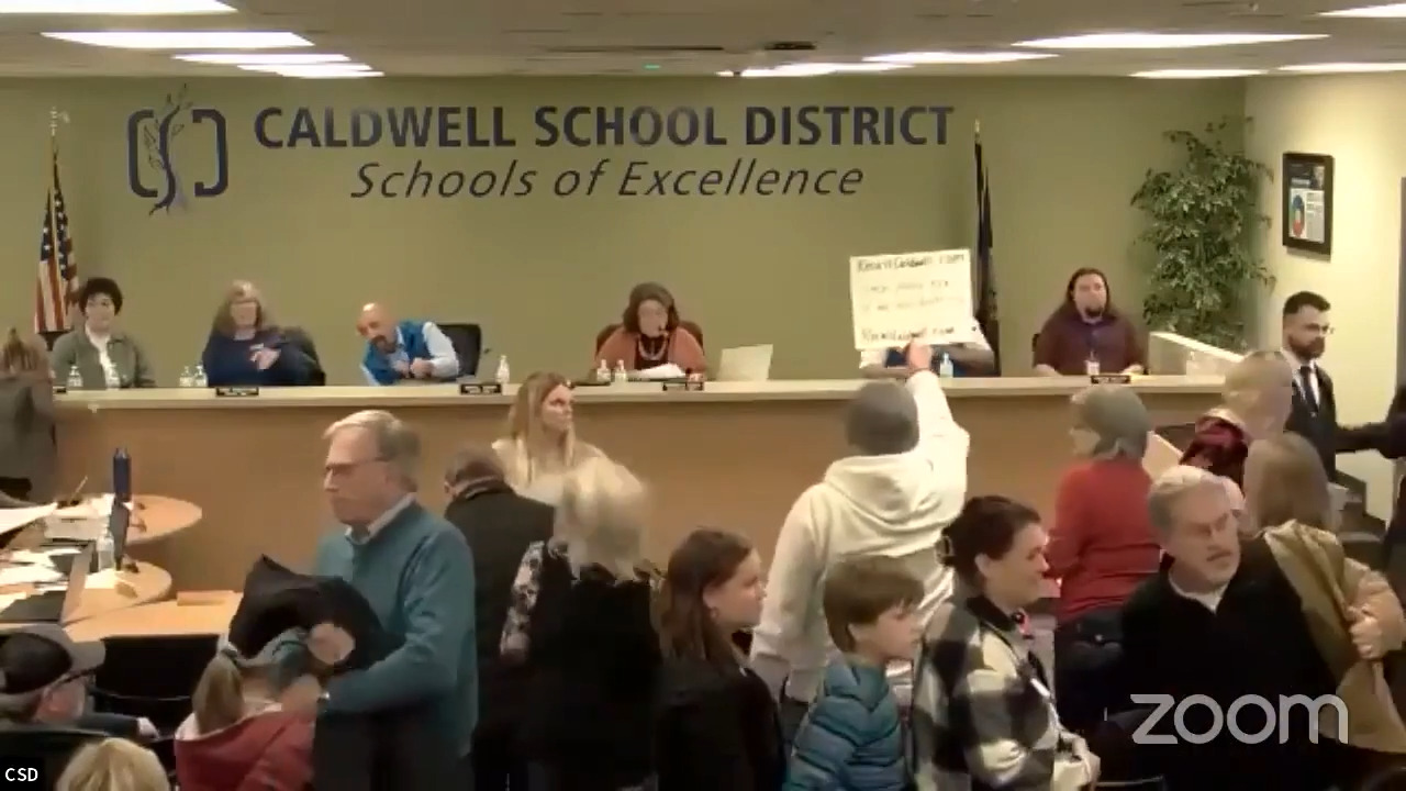 Caldwell Schools ID sexual orientation policy breaks in chaos | Idaho