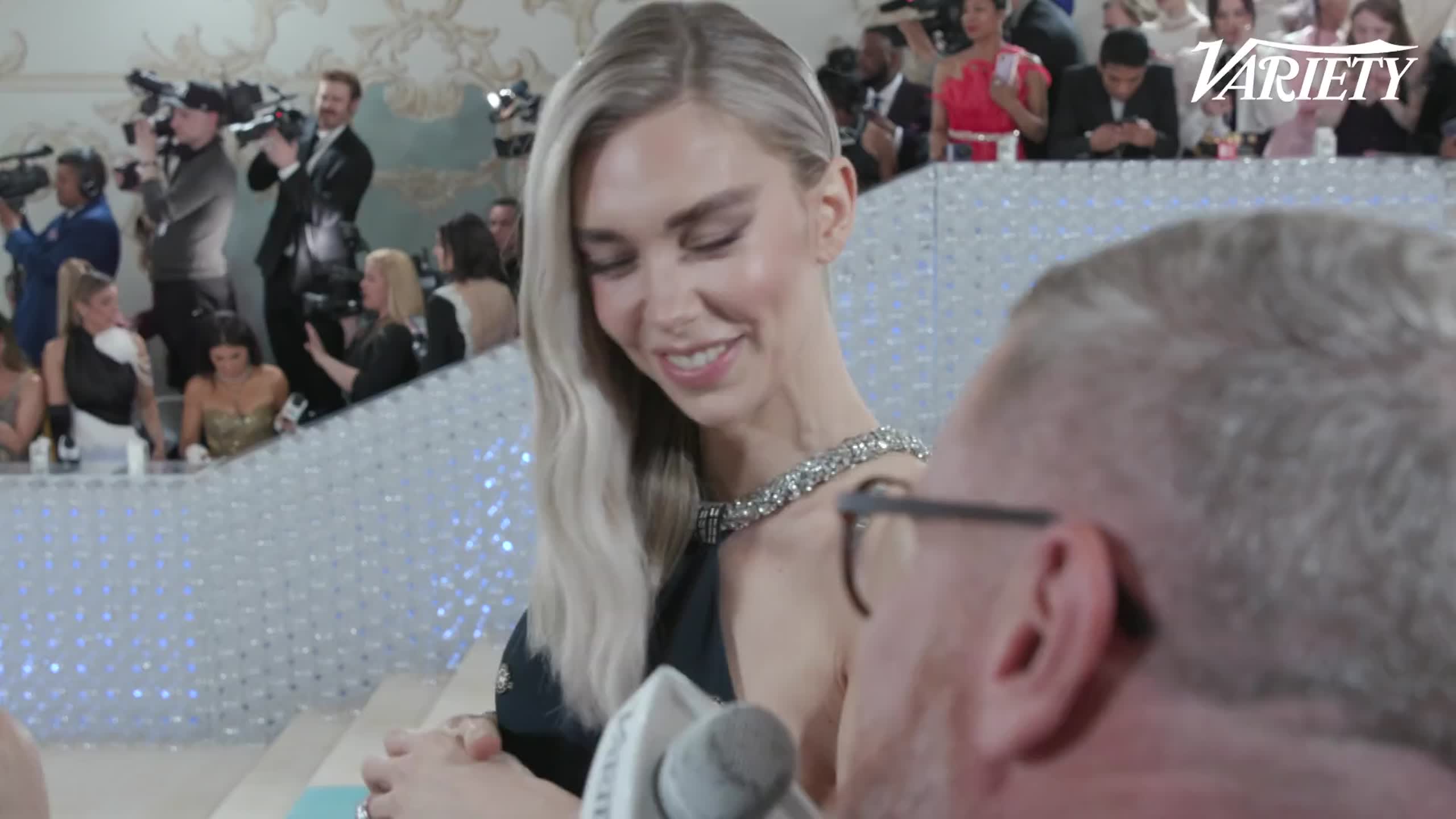 Vanessa Kirby on Tom Cruise's Insane Stunts in 'Mission: Impossible - Dead Reckoning'