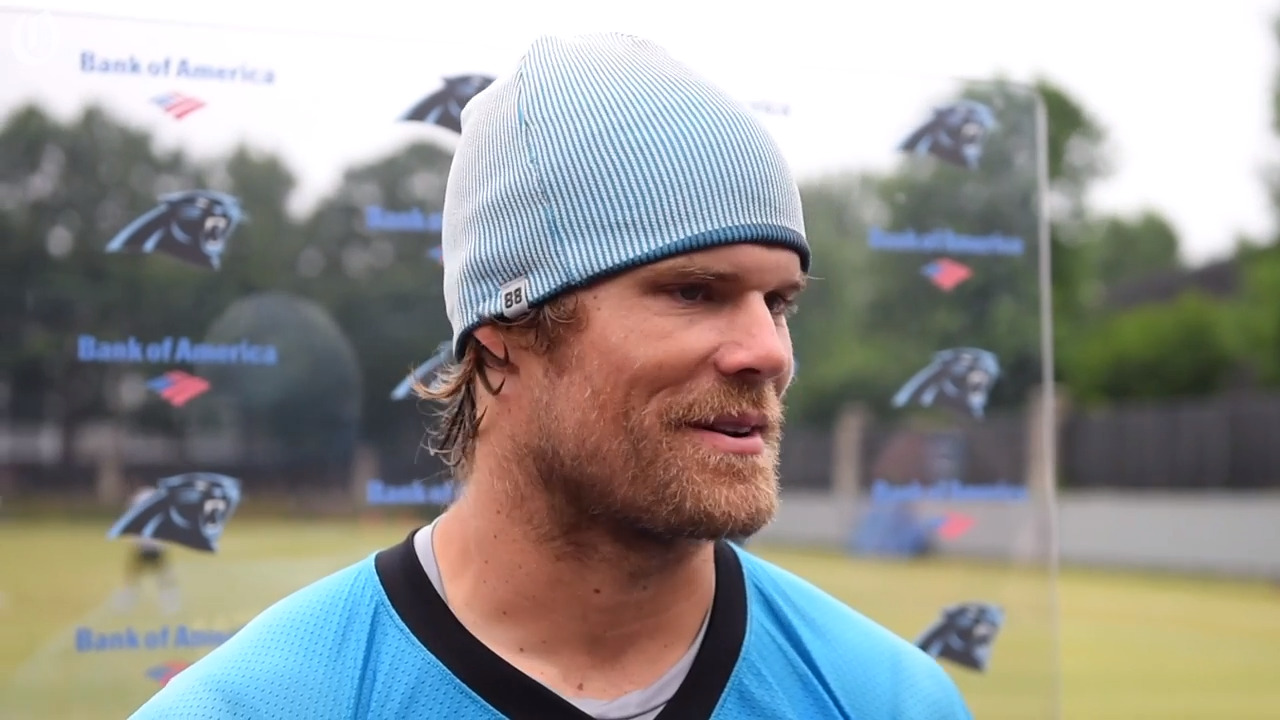 Carolina Panthers tight end Greg Olsen's goal? An unbroken foot