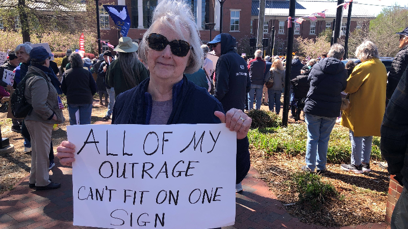 No Kings protesters in Pittsboro leave a message for Sen. Thom Tillis