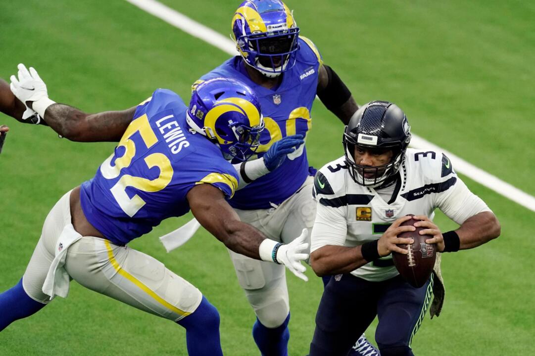 Russell Wilson struggles as Seahawks lose 23-16 to Rams