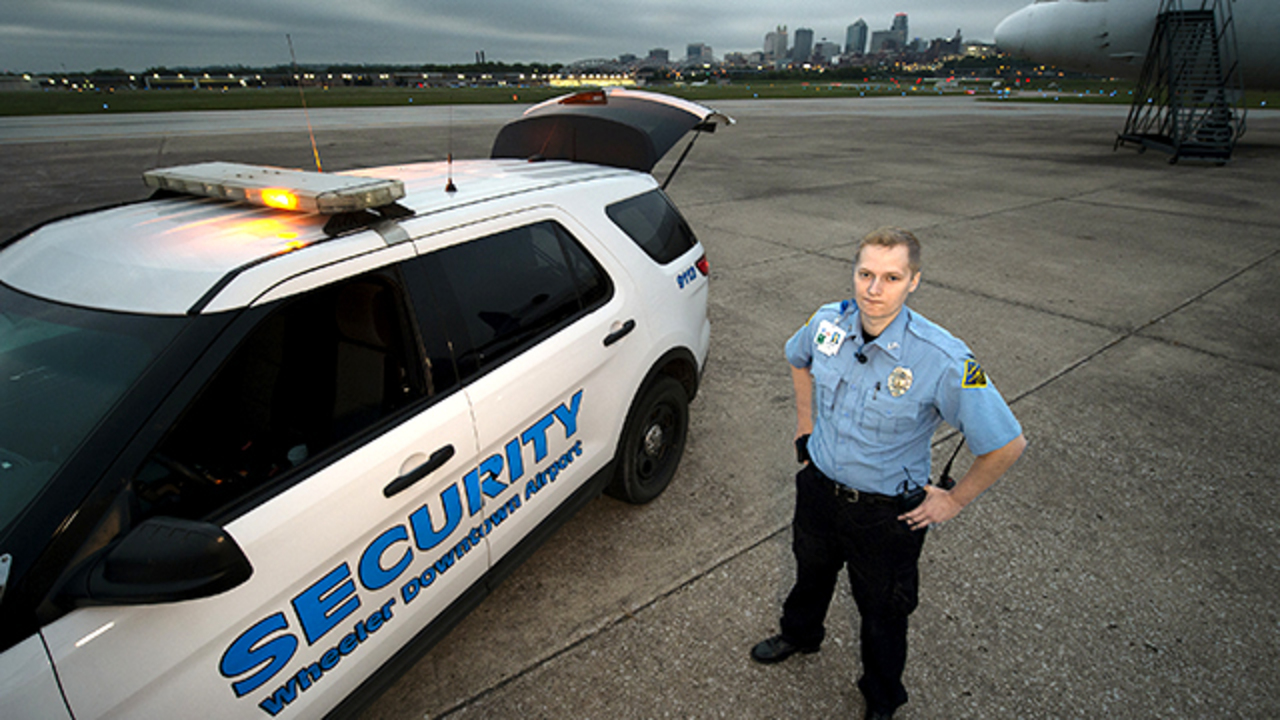 One of KCMO's lowestpaid workers loves his airport job Kansas City Star