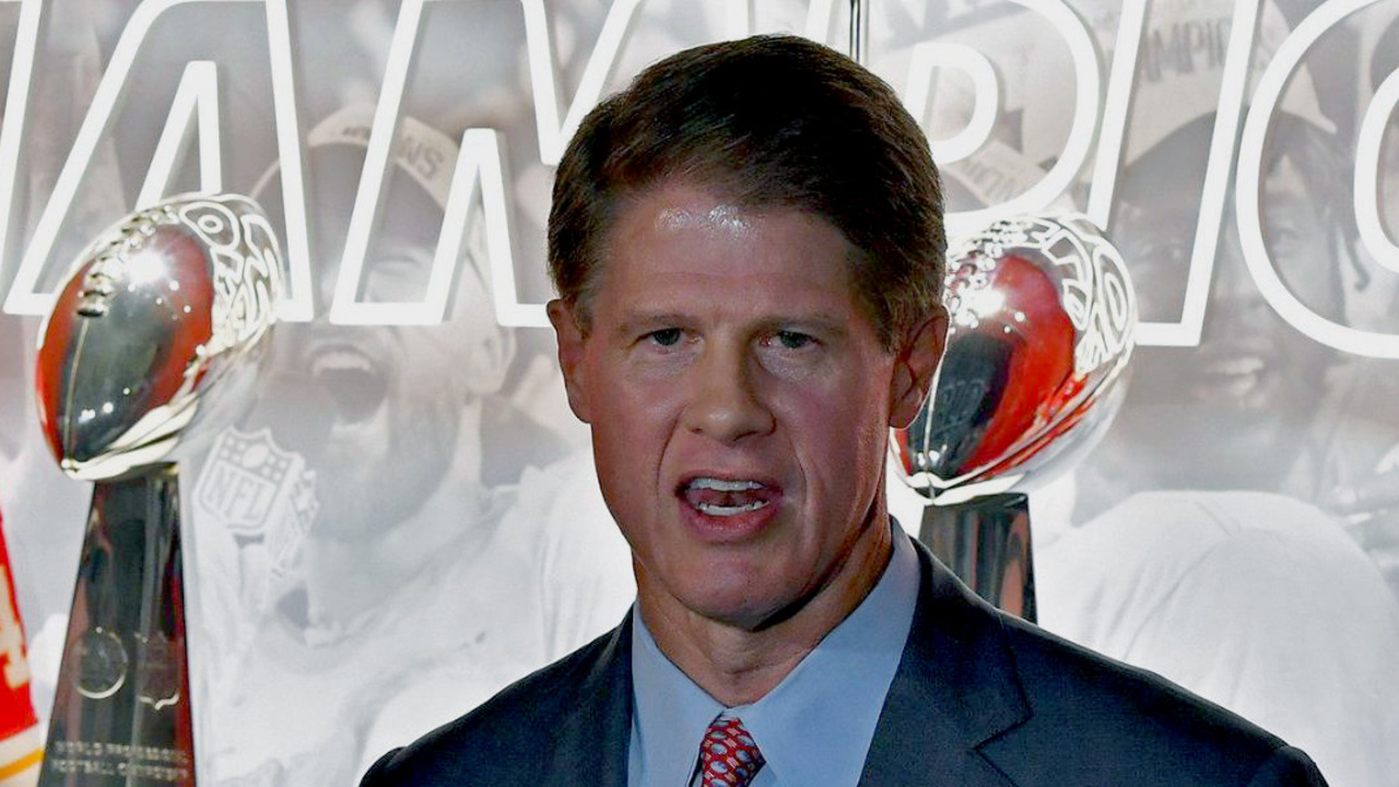 KC Chiefs' CEO Clark Hunt Recaps Team's Rise Throughout Season | Kansas ...