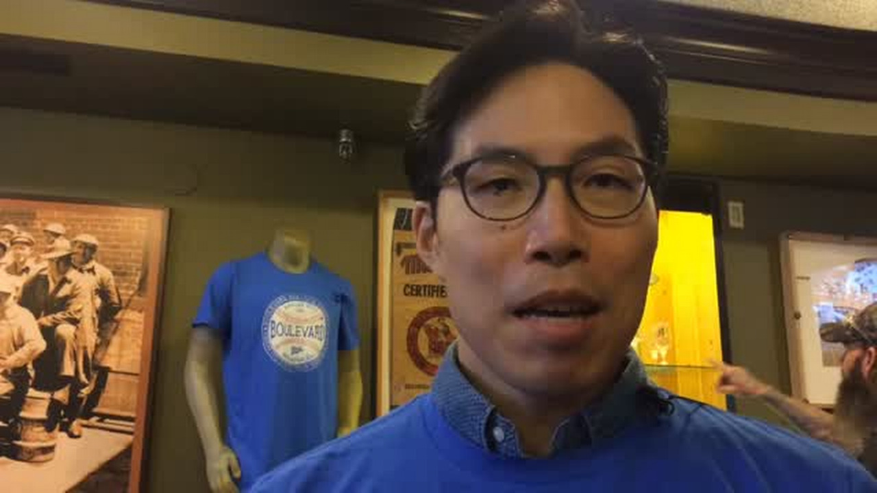 Royals super fan SungWoo Lee will be back for the World Series - NBC Sports