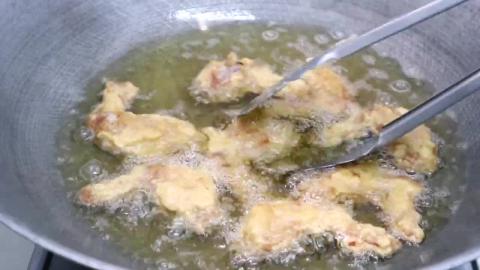 TasteHD188 _ How to Make Easy Fried Chicken with Sinigang...