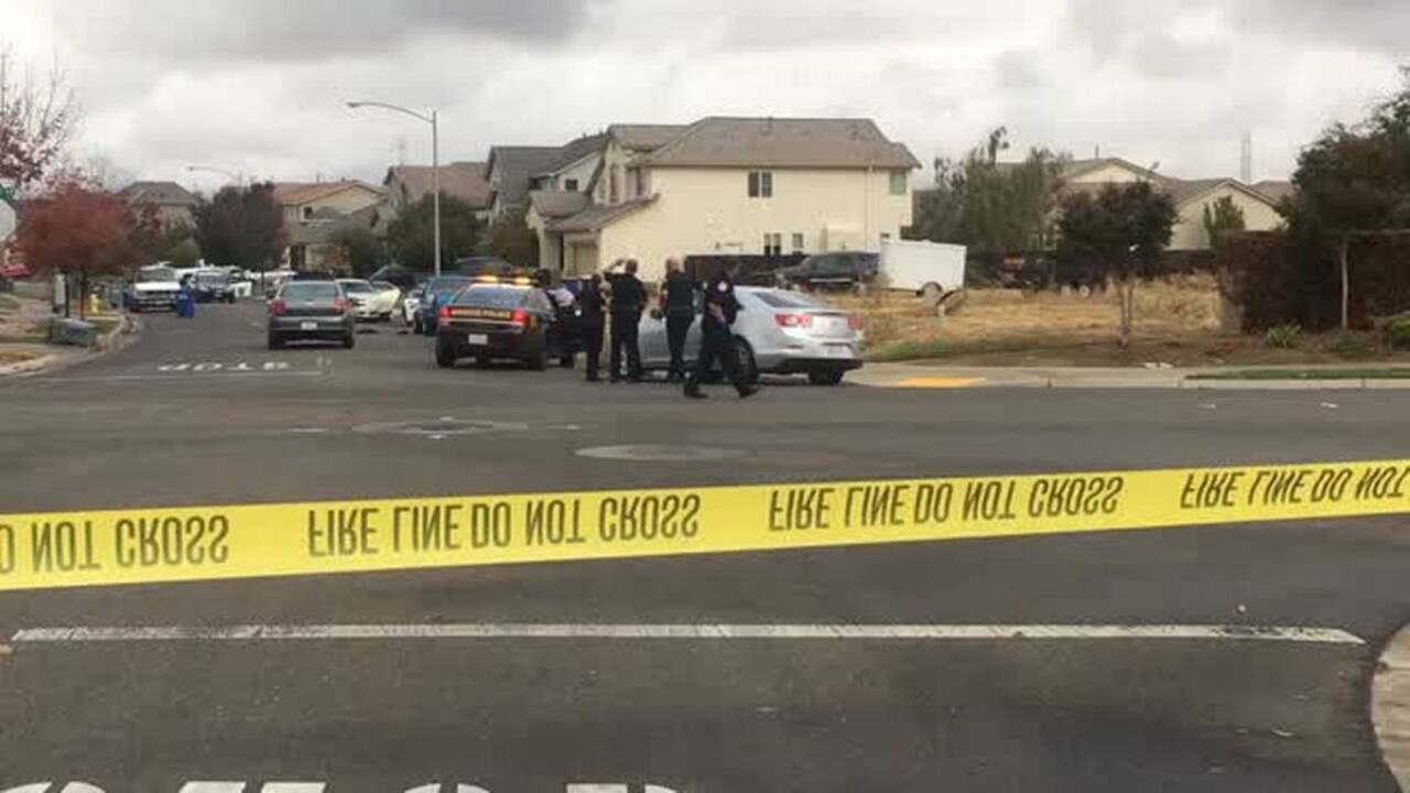 3 shot in Merced, suspect in standoff with police Lexington Herald Leader
