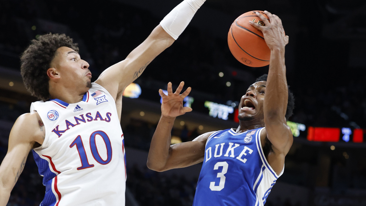 ACC Roundup: Louisville Falls To 0-6 As NC State Comes Close Against Kansas  - Duke Basketball Report