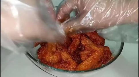 SPICY BUFFALO CHICKEN WINGS _ Filipino Recipe | Taste Bud...
