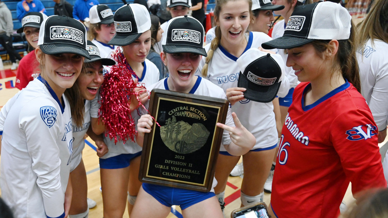 Buchanan wins the CIF Central Section Girls D-II volleyball ...