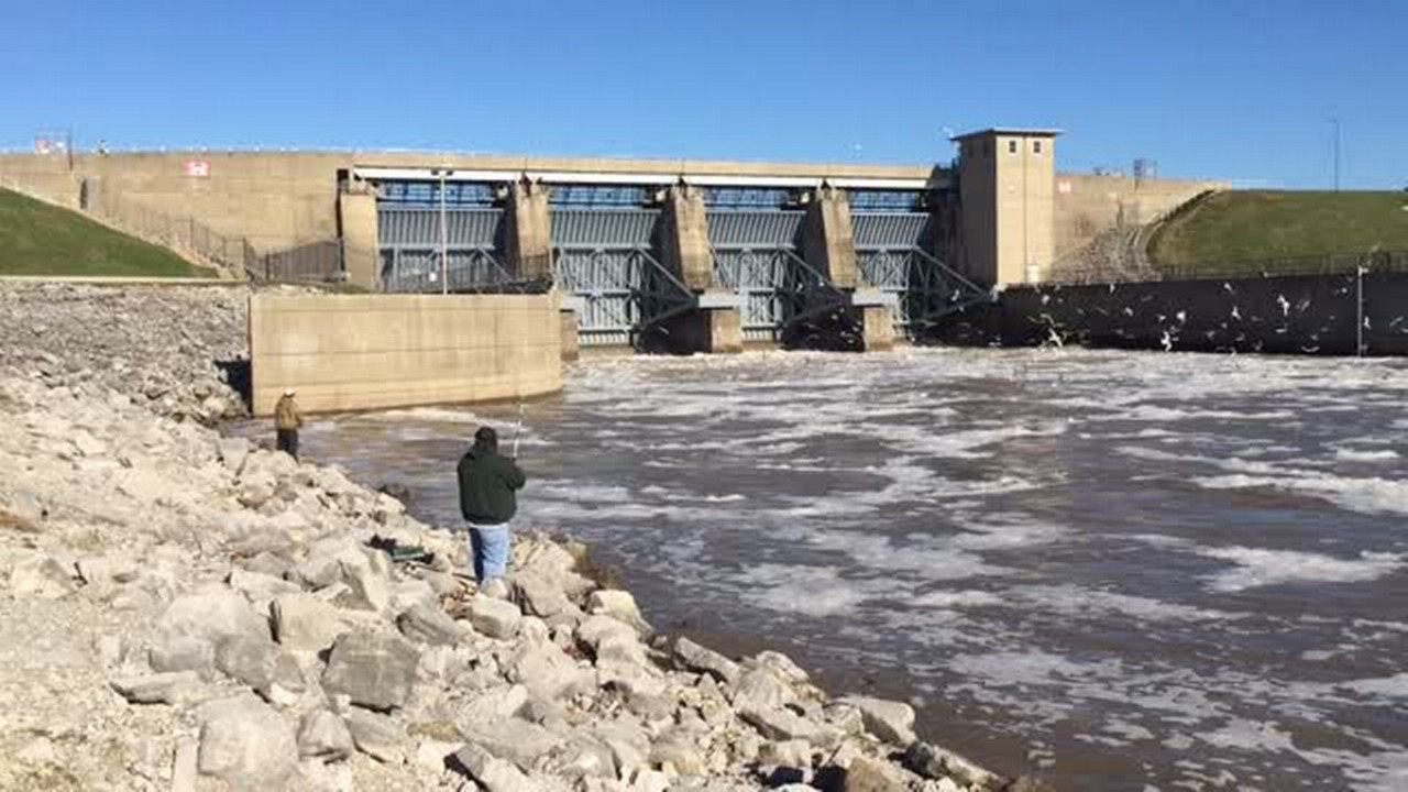 Carlyle Lake, Dam & Spillway Belleville NewsDemocrat