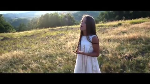 Daria Stefan - Chain the World (Official Video)
