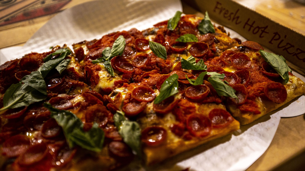 A look at instagramfamous Old Greg’s Pizza For The People Miami Herald