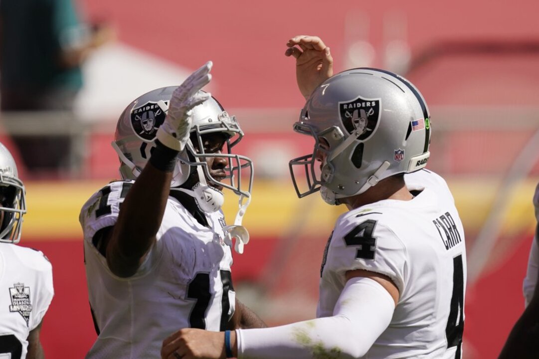 Raiders, Chiefs postgame notes: Henry Ruggs, Derek Carr star