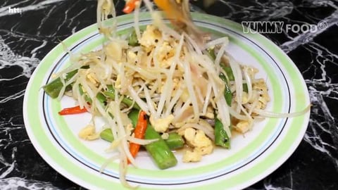 Ginisang Togue with Egg