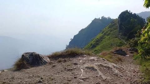 Breath Taking View of Himalaya From Tarey Bhir | Sikkim