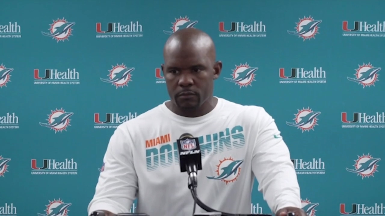 Miami Dolphins' Brian Flores: No regrets over all-out blitz that allowed  Pittsburgh Steelers' TD