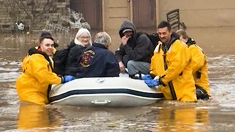 Days of heavy rain prompt flood rescues and evacuations across Midwest ...