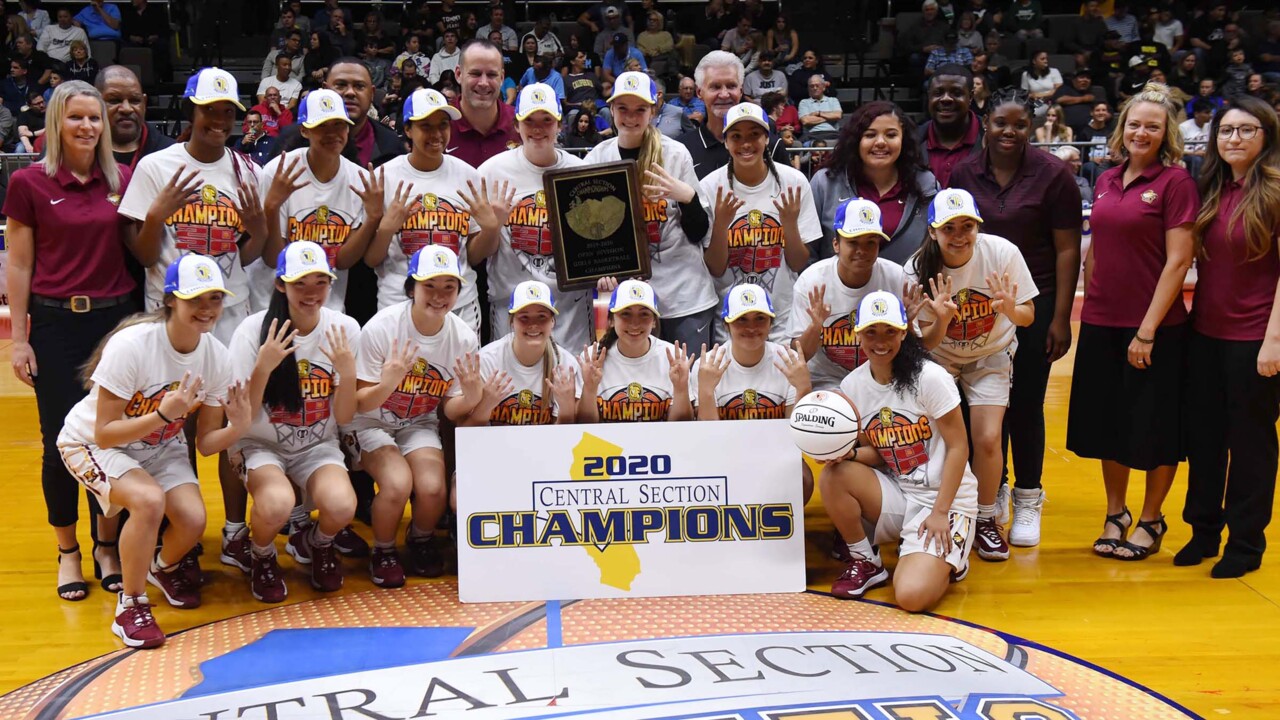 Clovis West girls win Open Division basketball championship The