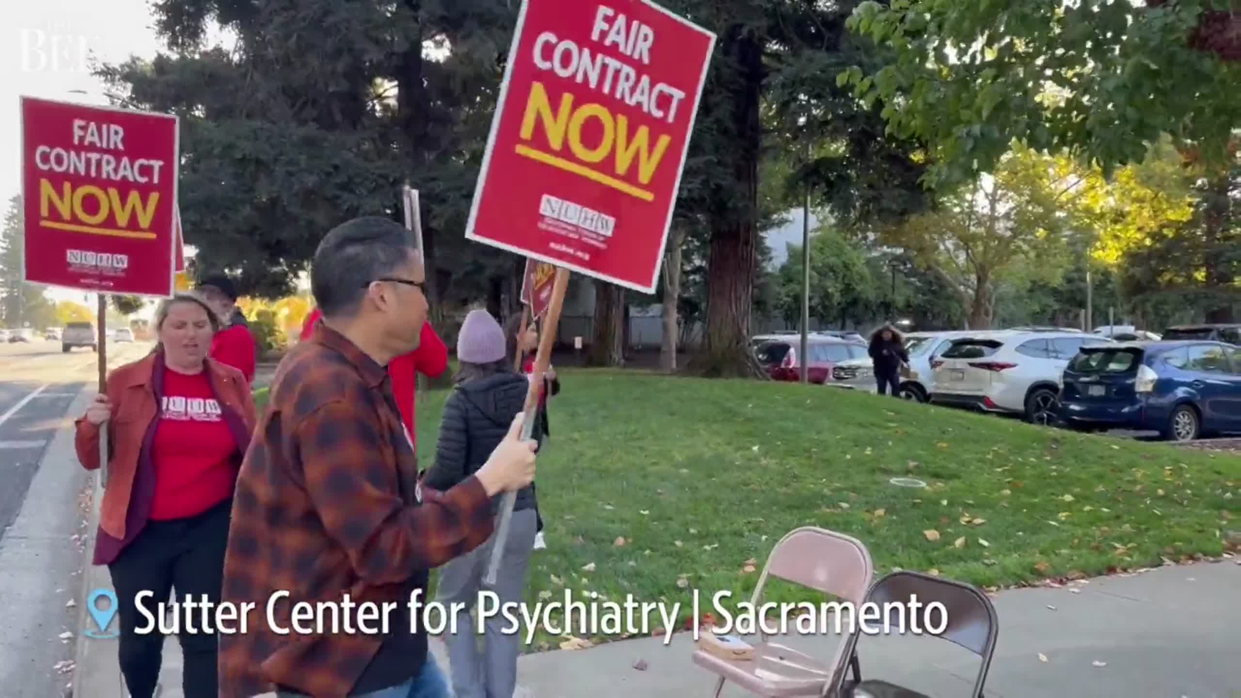 Sacramento workers picketing at Sutter psychiatric hospital