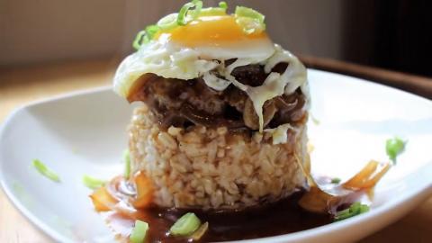 How to Make Loco Moco | It's Only Food w- Chef John Polit...