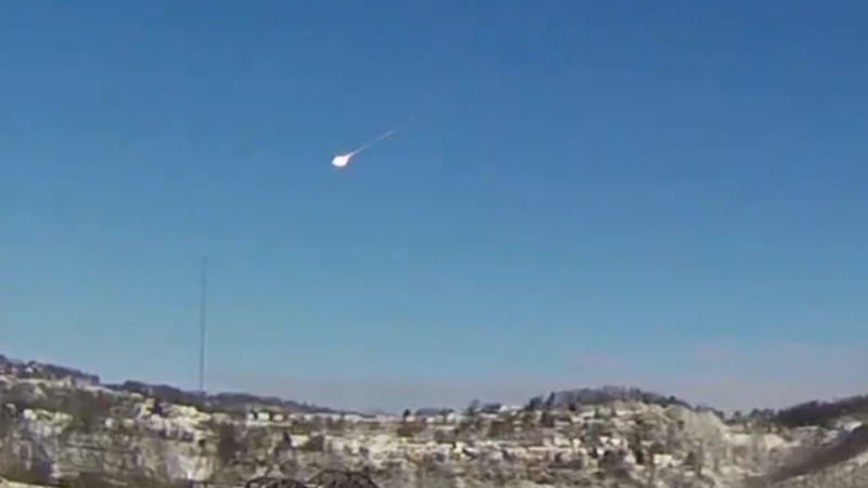 Ohio man finds possible meteorite after bright fireball streaks