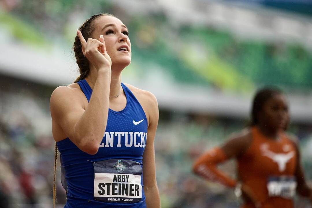 Kentucky track star Abby Steiner discusses big race mentality