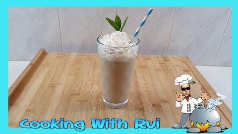 Black Tea And Vanilla Ice Cream Smoothie