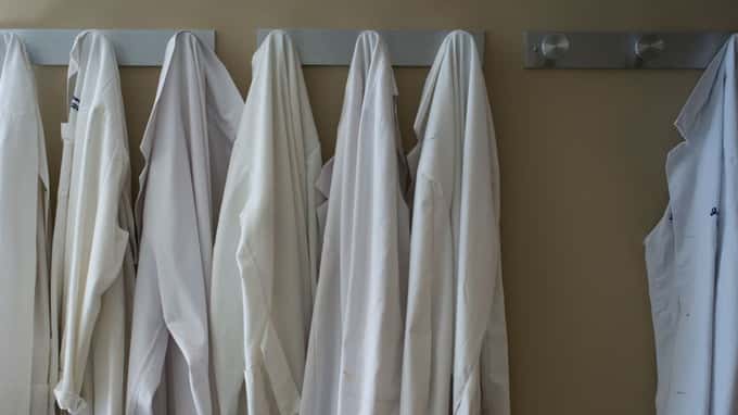 ‘Go beat up a Zionist’: Brooklyn hospital fights to fire doctor who made antisemitic posts