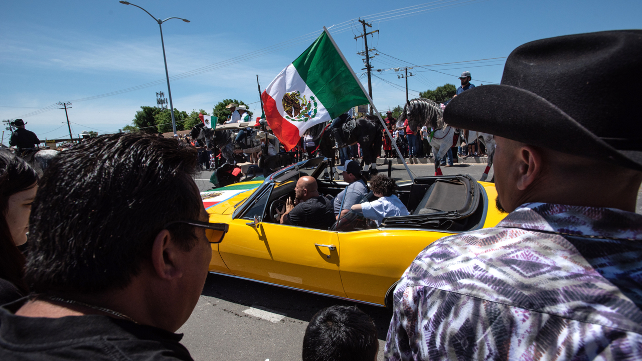 Hundreds celebrate Cinco de Mayo with Modesto, CA parade Modesto Bee