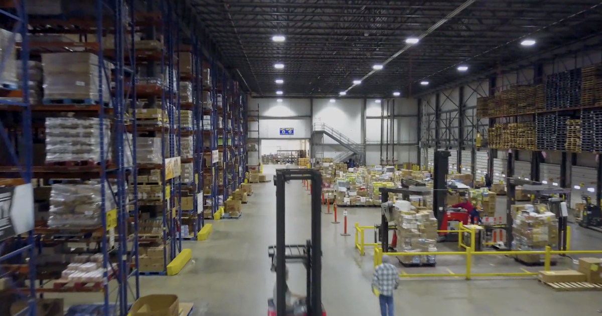 As pandemic rages, demand for groceries remains high but jobs remain unfilled