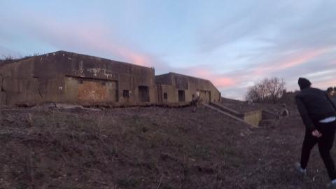 SNEAKING IN TO SEE ABANDONED WAR BUNKERS AMAZIN...