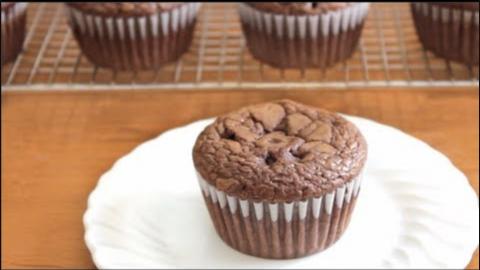 4 ingredient Nutella Muffins 