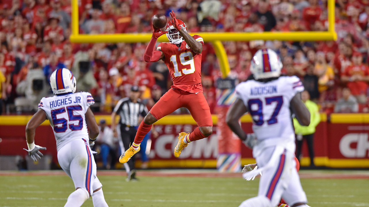 KC Chiefs lost 38-20 to Buffalo Bills in 10/10/21 NFL game
