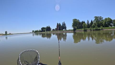 Fishing Clip 06
