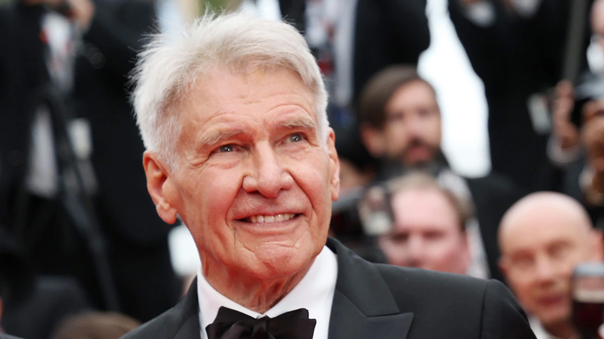 Harrison Ford Honored at Cannes Film Festival With Honorary Palme d’Or for Lifetime Achievement | THR News